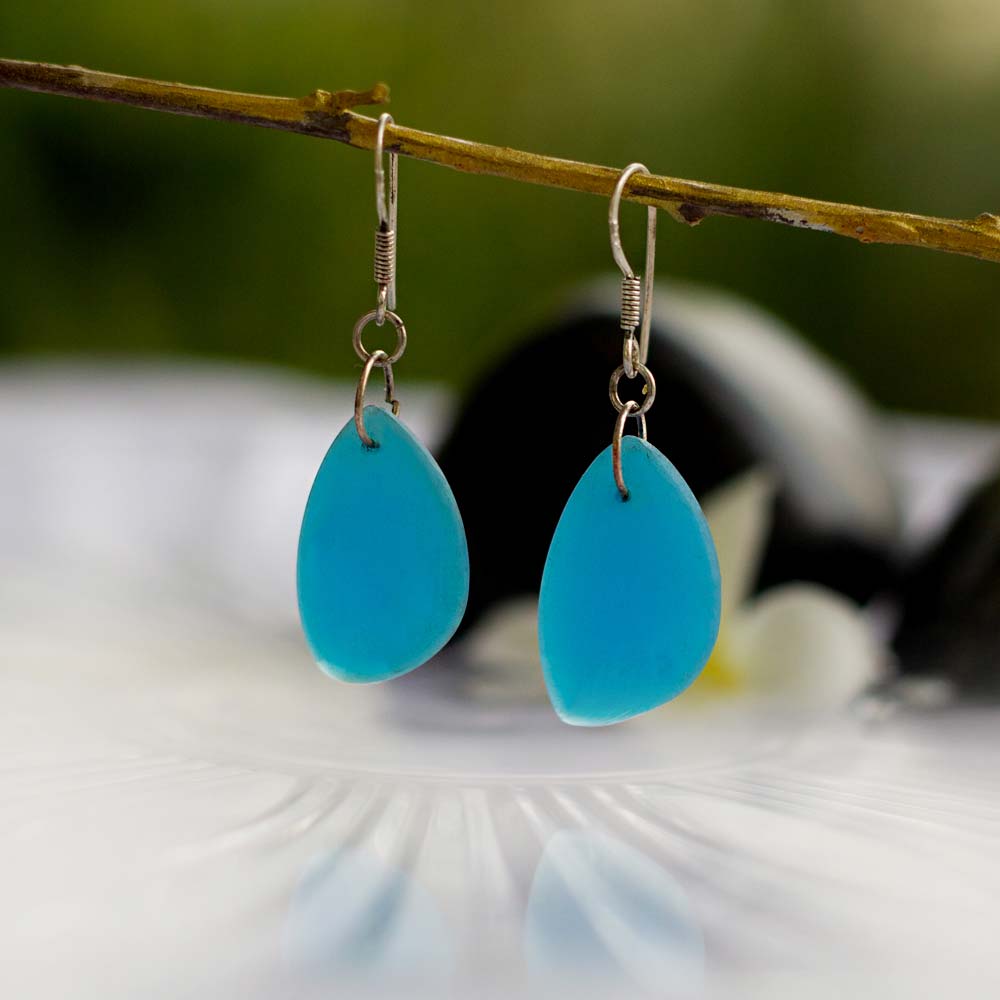 Petal Sea Glass Earring (Turquoise)
