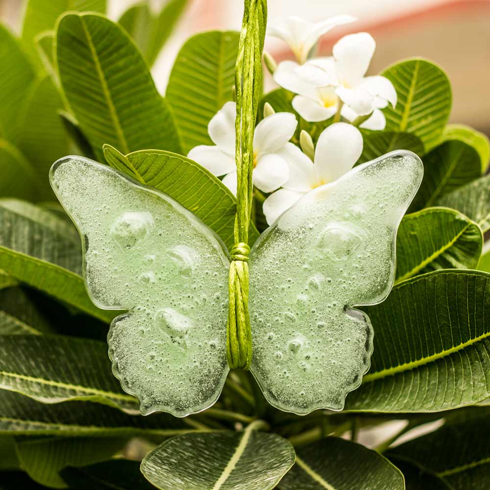 Sweet Hanging Butterflies Studio Glass - Mint Green Bubbles