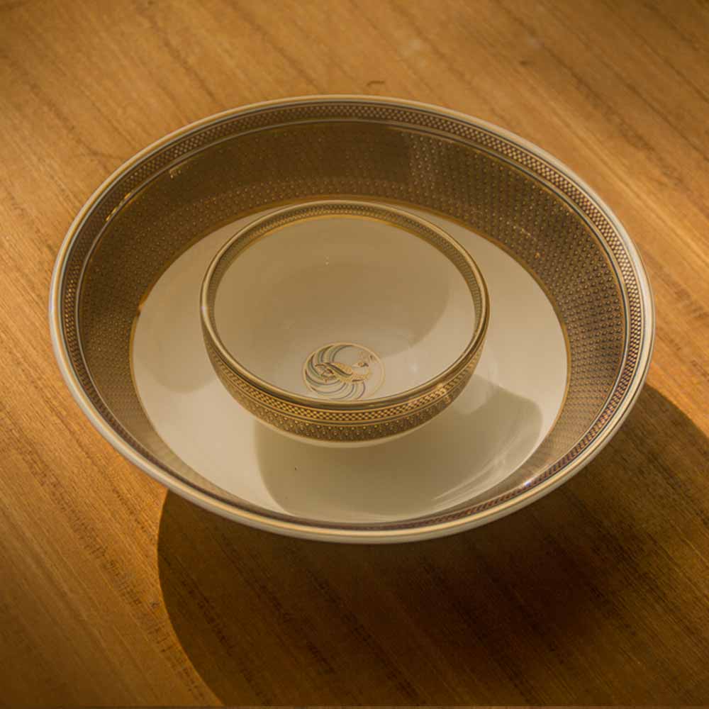 ‘Mayur Dwar’ Small Serving Bowl (7.5in dia x 2in  height)