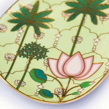 'Pichwai Kamal' Organic Plate (8in x 5.5in)