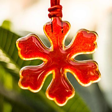 Small Gorgeous Studio Glass Snowflake - Red