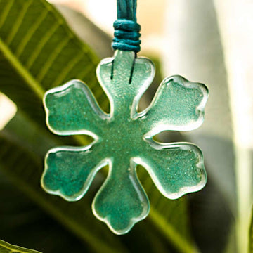 Small Gorgeous Studio Glass Snowflake - Sea Green